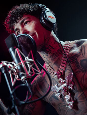 Tony Effe Red Bull 64 Bars